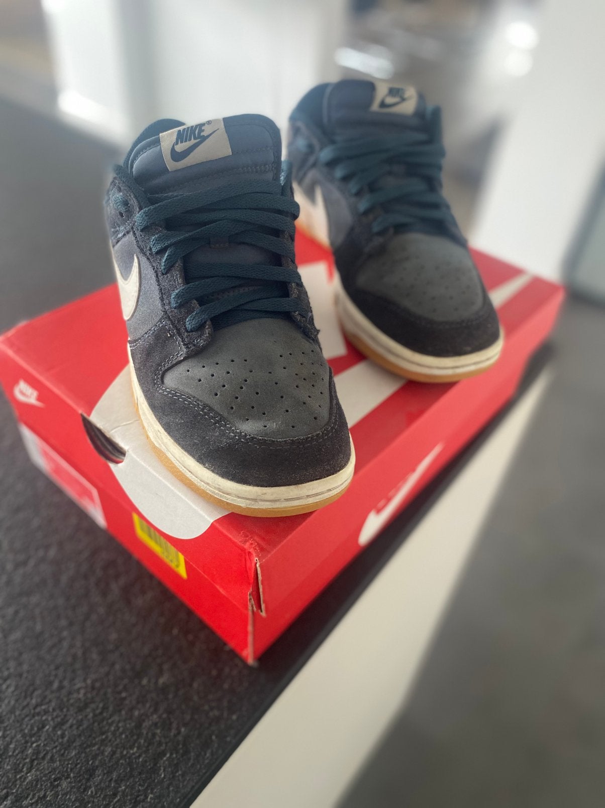 Nike dunks low, Ophalen of Verzenden, Zo goed als nieuw, Schoenen