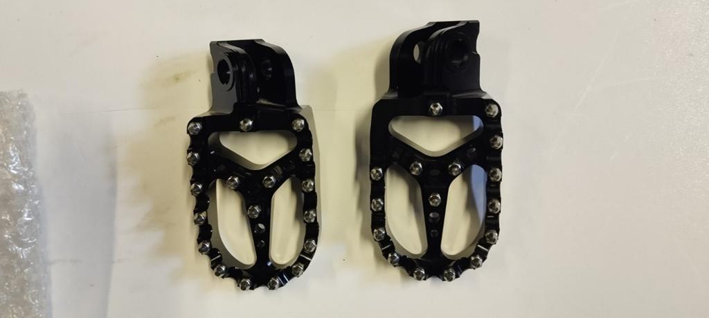 repose-pieds pour motos enduro/cross, Motos, Enlèvement ou Envoi
