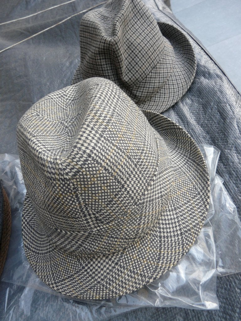 keuze uit verschillende ( vintage) herenhoeden maat 55, Ophalen, Gedragen, 57 cm (M, 7⅛ inch) of minder, Hoed