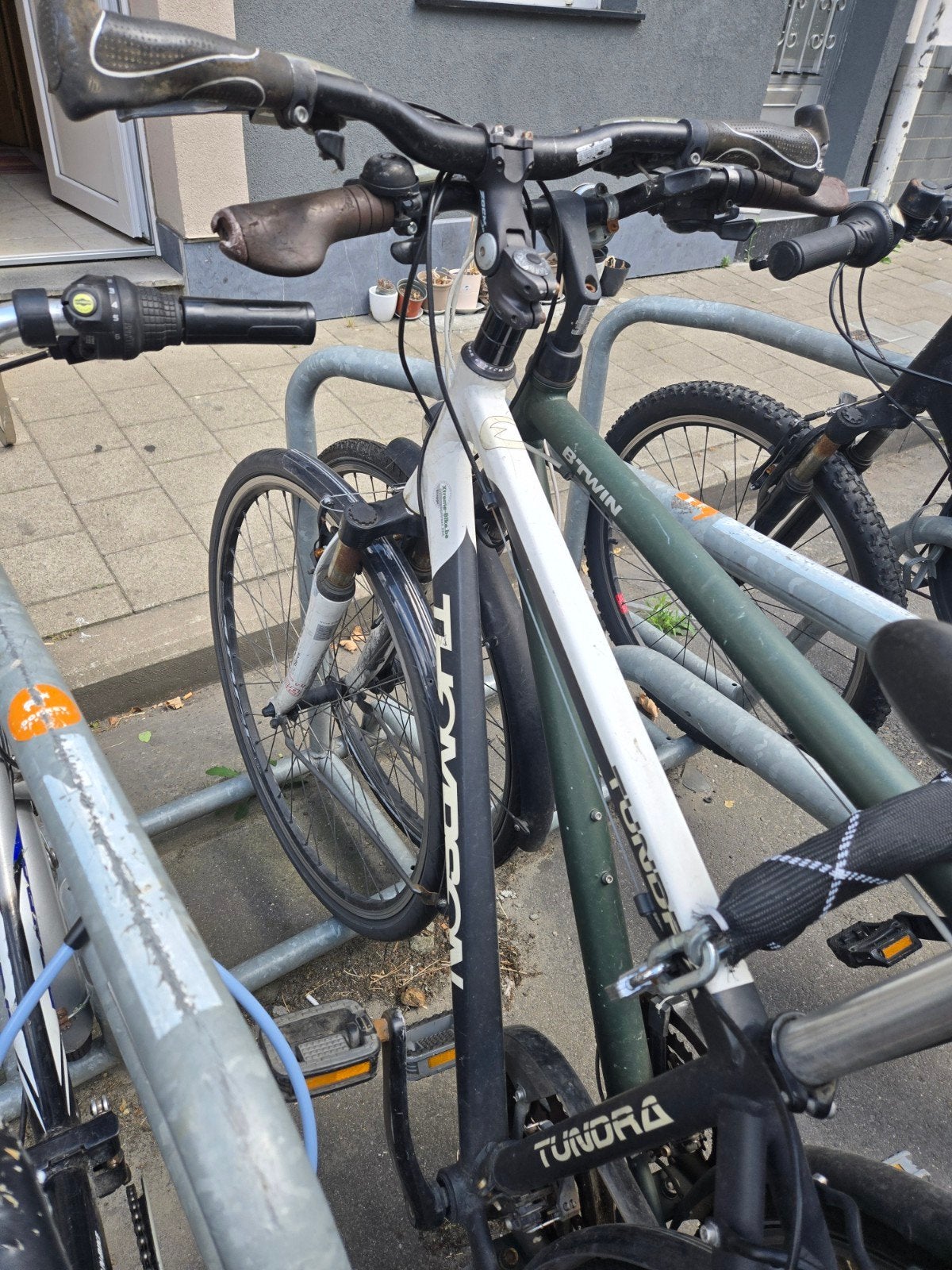 Thompson & BTWIN HERENFIETS, Fietsen en Brommers, Ophalen