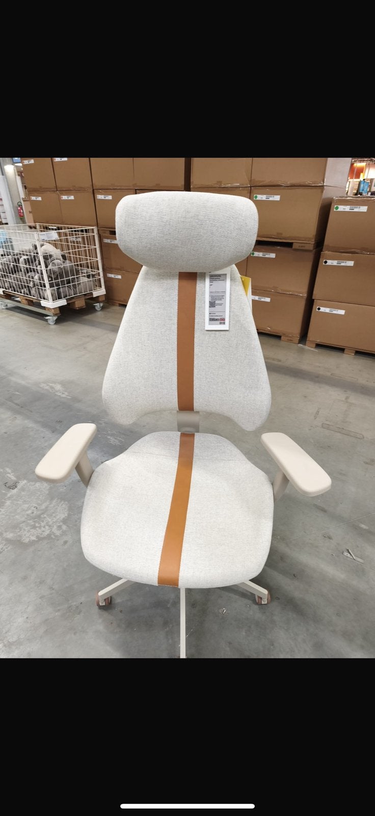 Chaise de bureau neuve (IKEA), Maison & Meubles, Chaises de bureau, Neuf, Beige, Chaise de bureau de gaming, Enlèvement
