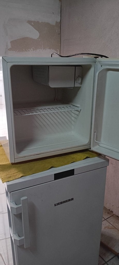 Frigibel koelkast 47liter met klein vriesvak, Ophalen, Gebruikt, Minder dan 85 cm, Minder dan 75 liter