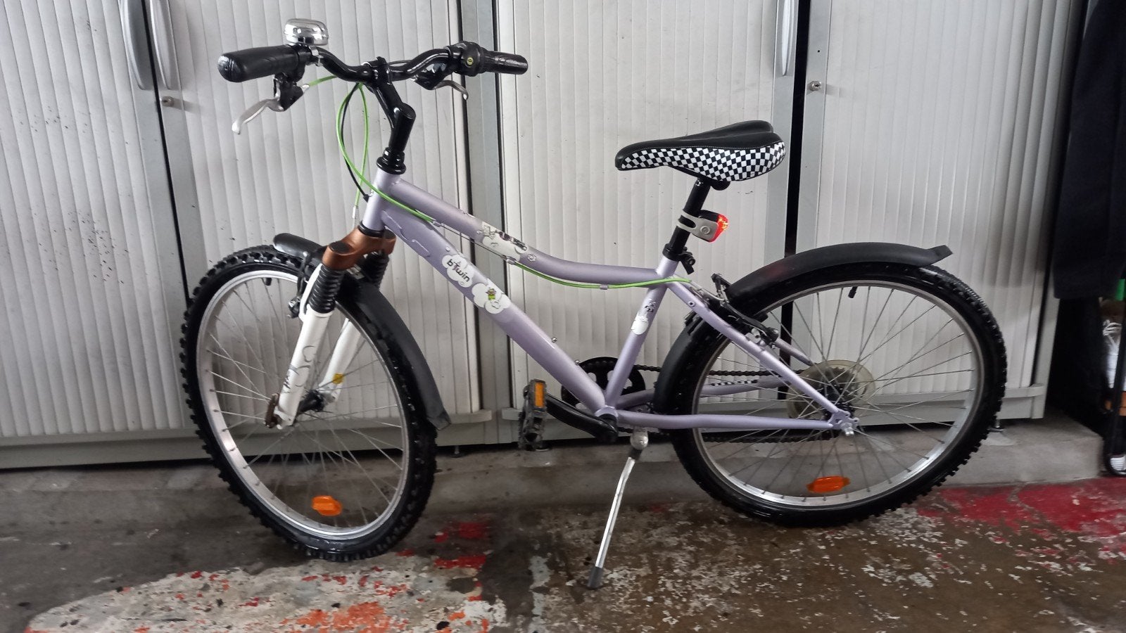 Beou vélo enfant 24pouces (très peu utilisé avec des vitesse, Vélos & Vélomoteurs, Vélos | Garçons, Enlèvement ou Envoi, Vitesses