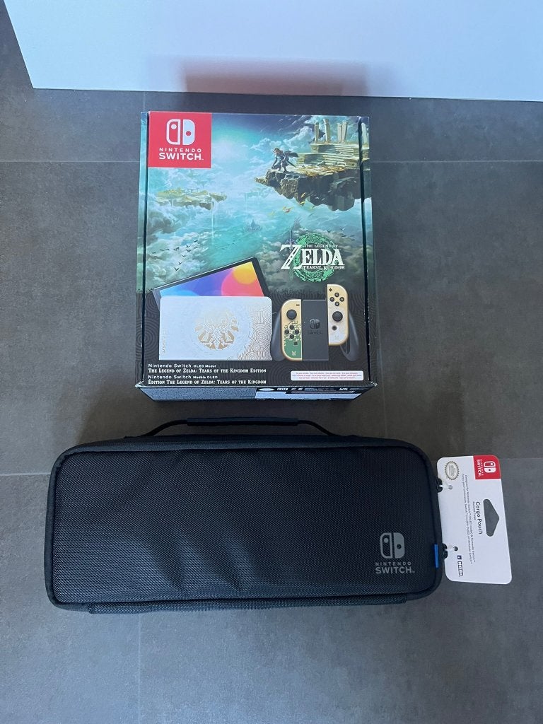 Nintendo Switch Oled Zelda editie nieuw in doos met garantie, Ophalen of Verzenden, Nieuw, Met 1 controller, Switch OLED