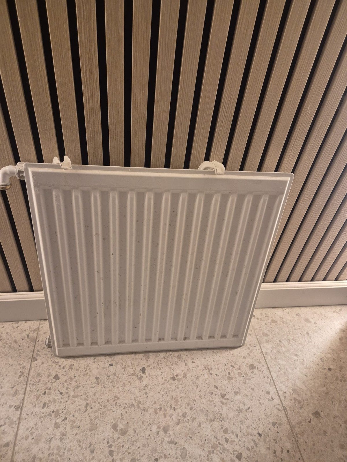 Radiateur à eau simple panneau 50 cm a 20 euros, Bricolage & Construction, Enlèvement, Radiateur