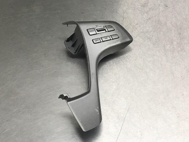 COMMANDE DE RADIO AU VOLANT Mazda 6 Sport (GH14 / GHA4), Utilisé, Mazda