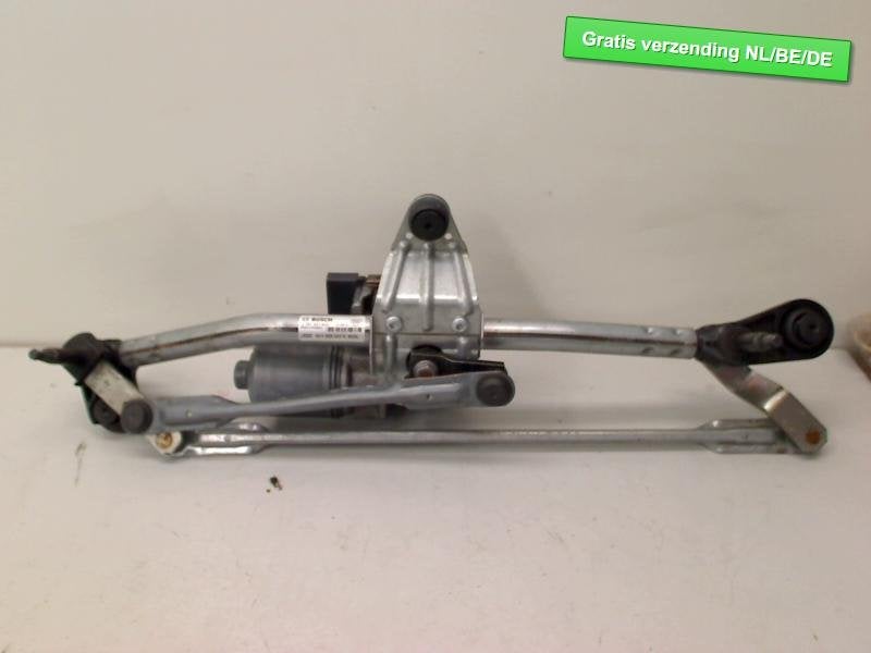 MOTEUR + TRINGLERIE ESSUIE GLACE AVANT Audi (8V1955023D), Auto-Union-Straße  1,
85057  Ingolstadt, DE, Info@audi.de, Audi, Utilisé