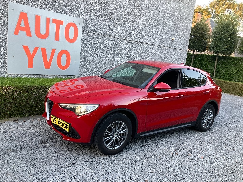 ALFA ROMEO stelvia 2.2d   'super' versie, Auto's, Alfa Romeo, Automaat, Stof, 139 g/km, Bedrijf