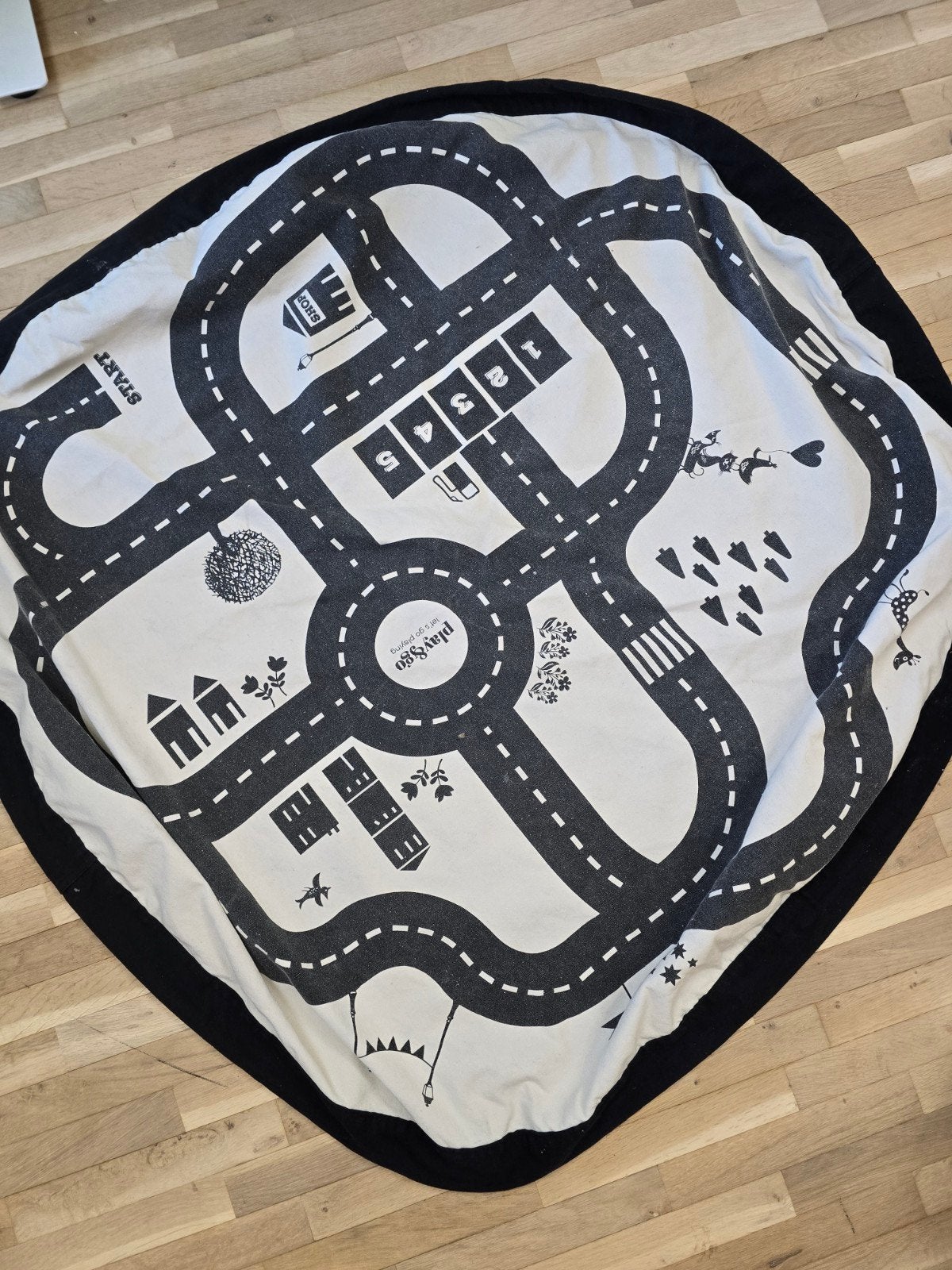 Play & Go Speelkleed & Opbergzak (Roadmap / Stad), Ophalen