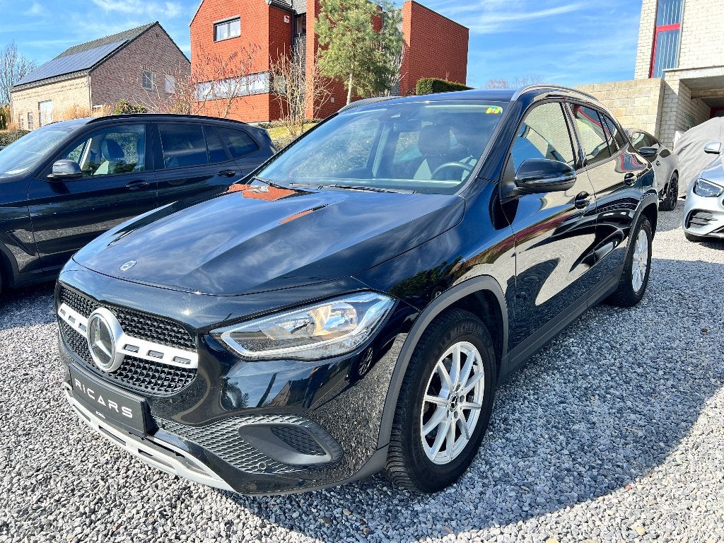 Mercedes GLA180d Camera GPS Carnet Airco GARANTIE 1AN, Essai à domicile, Achat, Euro 6, Entreprise