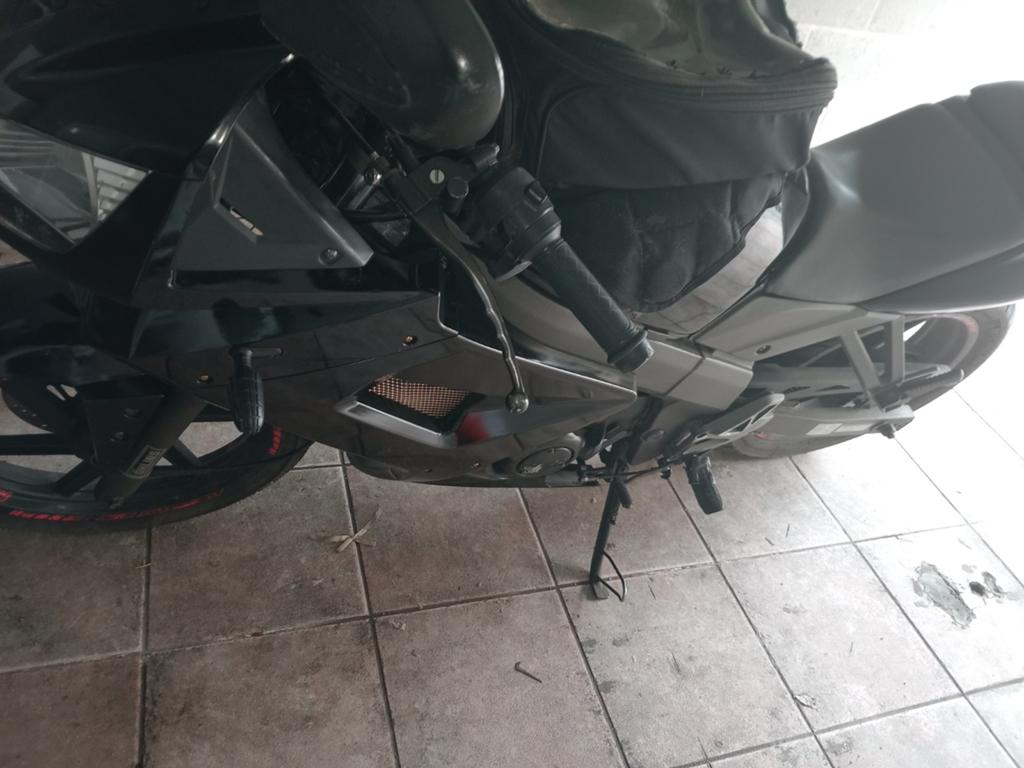 Kymco Qannon naket, Fietsen en Brommers, Scooters | Peugeot