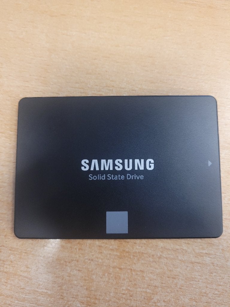 Samsung 500GB en 250GB Evo SSD's (sata), Computers en Software, Ophalen, Intern, Gebruikt, SAMSUNG