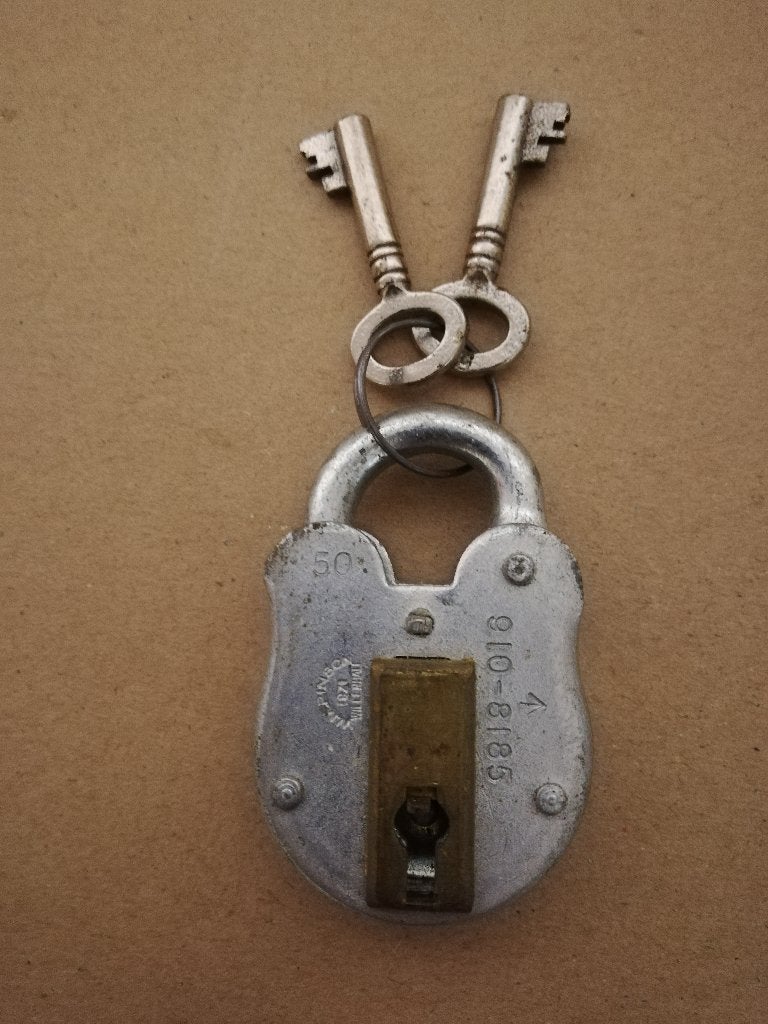 hangslot engels leger, Ophalen, Gebruikt