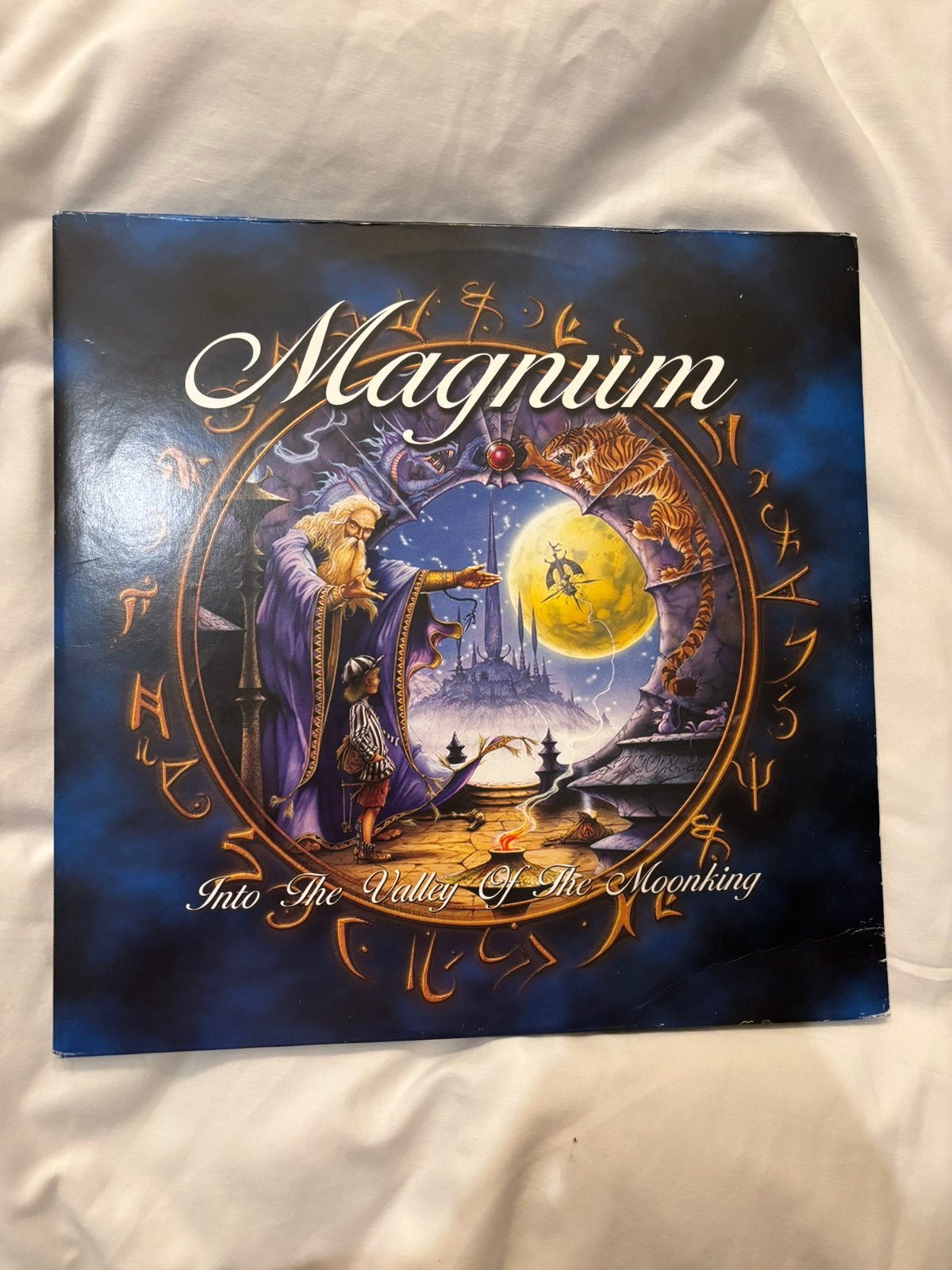 Lp magnus - into the valley of the moon king 2009 vinyl nm-, Ophalen of Verzenden, Zo goed als nieuw