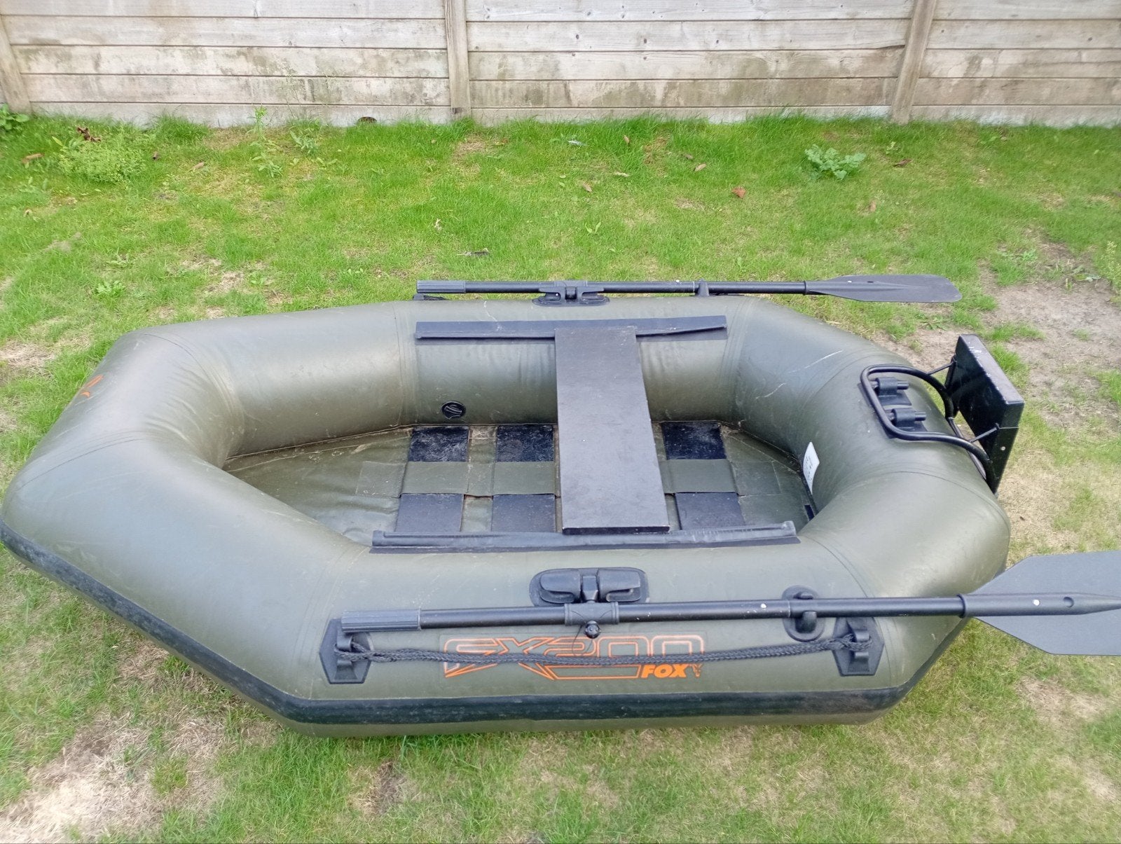 Complete karper boot set., Ophalen