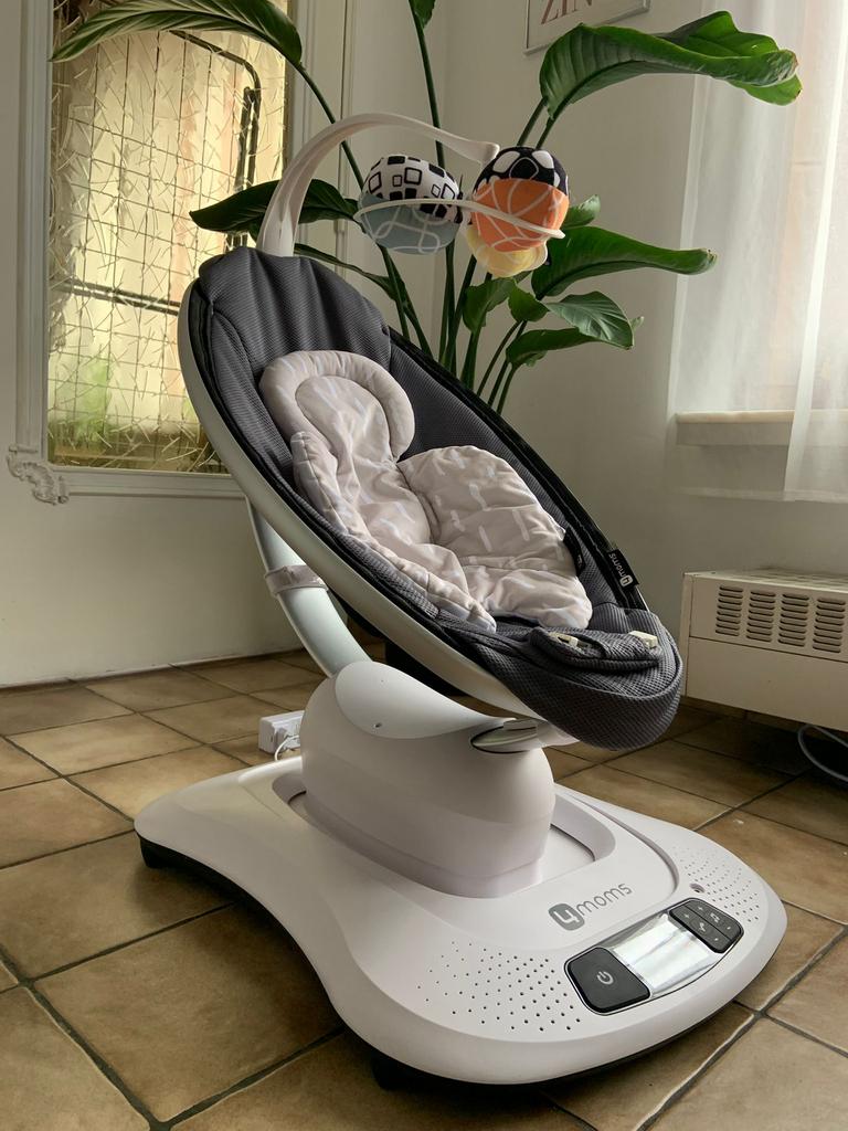 4moms MamaRoo elektrische babyswing – zeer goede staat, Ophalen, Gebruikt