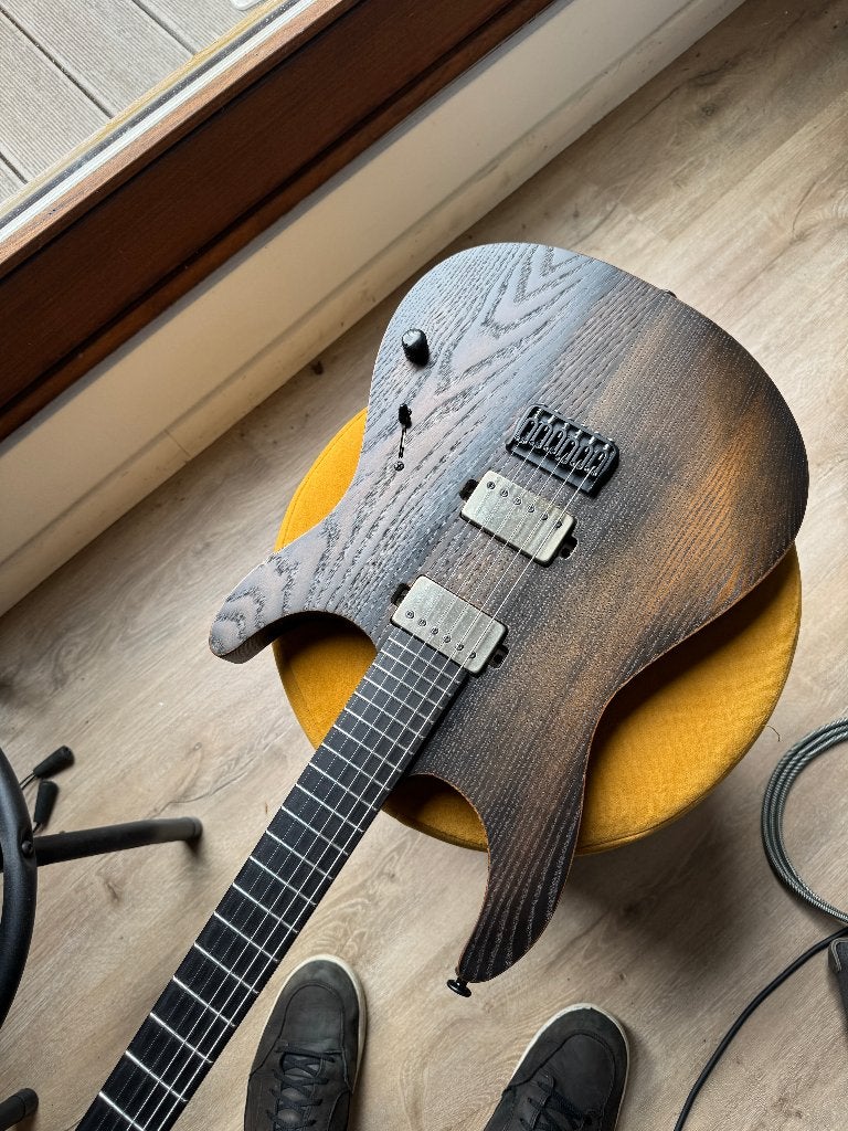 Mayones Aquila Cardinal 6 – Bare Knuckle TKO, Enlèvement, Utilisé, Solid body, Autres marques