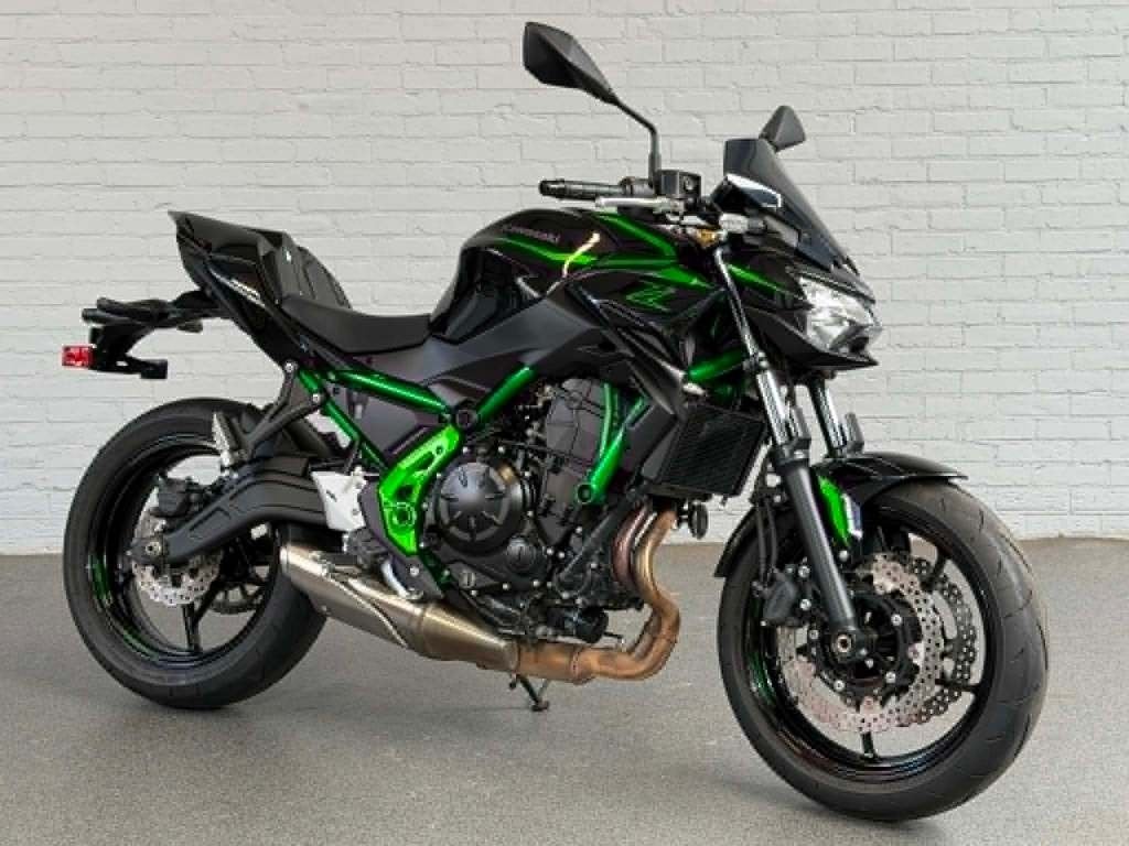kawasaki  - z650 2025 - Moto Center Mertens, Motos, Motos | Kawasaki, Entreprise, Naked bike, plus de 35 kW, 2 cylindres, Permis Moto A