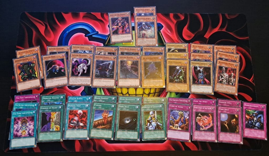 Yu-Gi-Oh! Retro Speeldeck - Vampires & Zombies, Hobby en Vrije tijd, Verzamelkaartspellen | Yu-gi-Oh!, Ophalen of Verzenden, Zo goed als nieuw