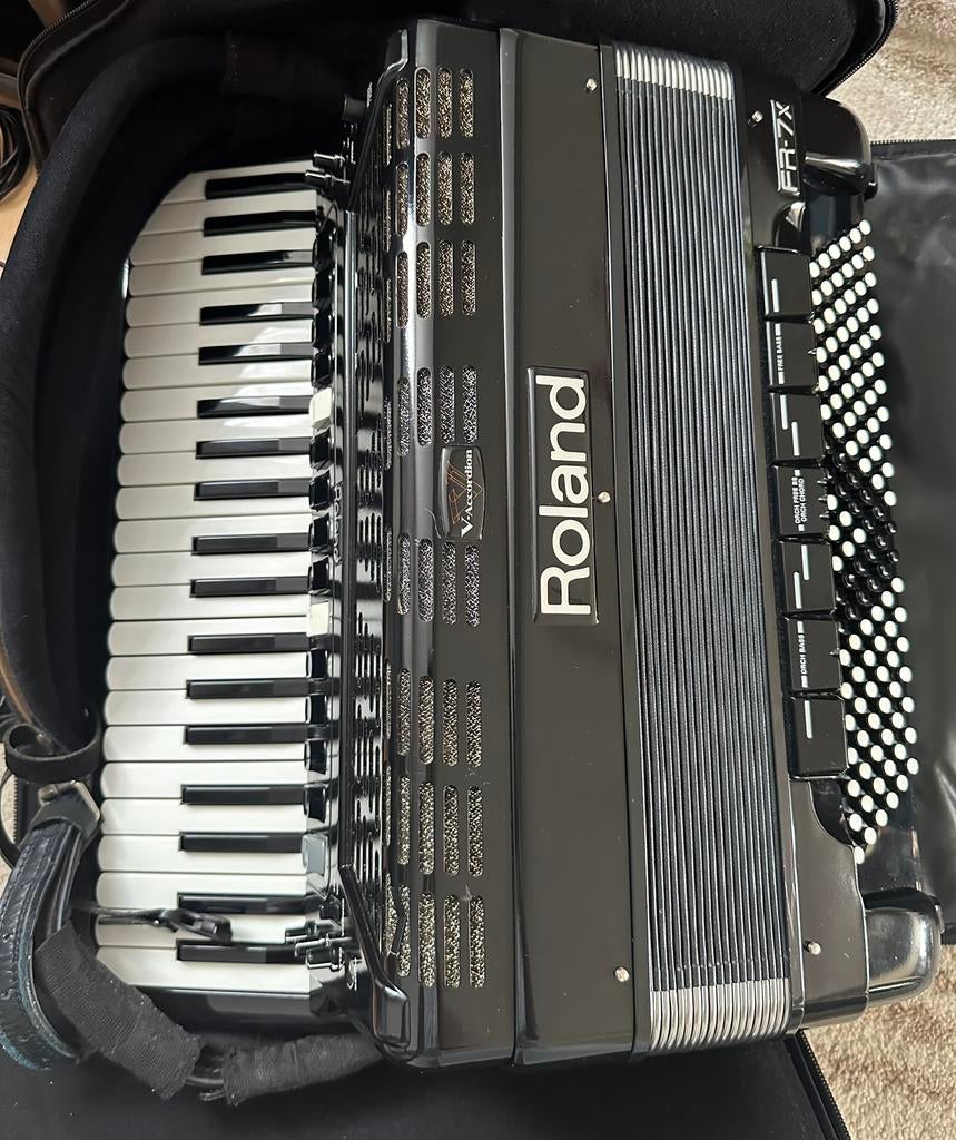 Roland Fr7X, Musique & Instruments, Enlèvement, Comme neuf