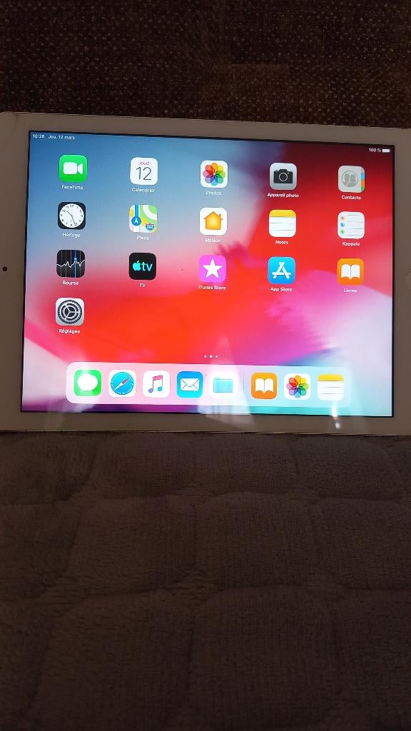 IPad air MD788NF/B écran cassé, Informatique & Logiciels, Apple iPad Tablettes, Enlèvement ou Envoi, Utilisé, Blanc, Apple iPad Air