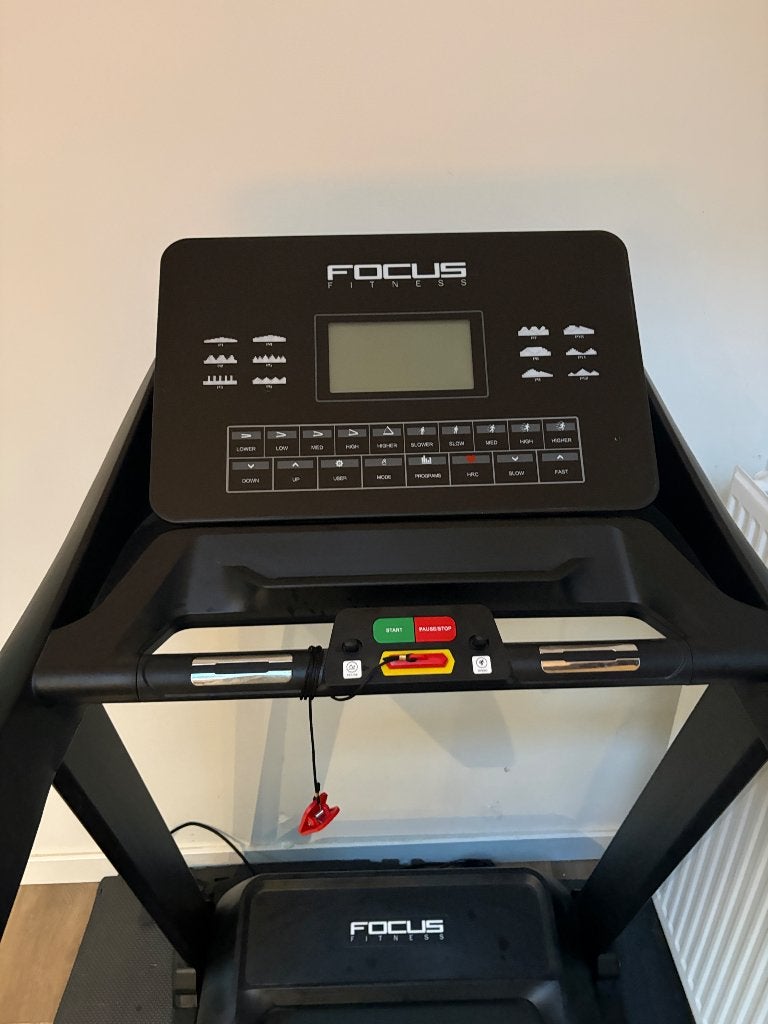 Focus fitness Jet 7 iplus met garantie, Ophalen, Zo goed als nieuw, Kunststof, Loopband