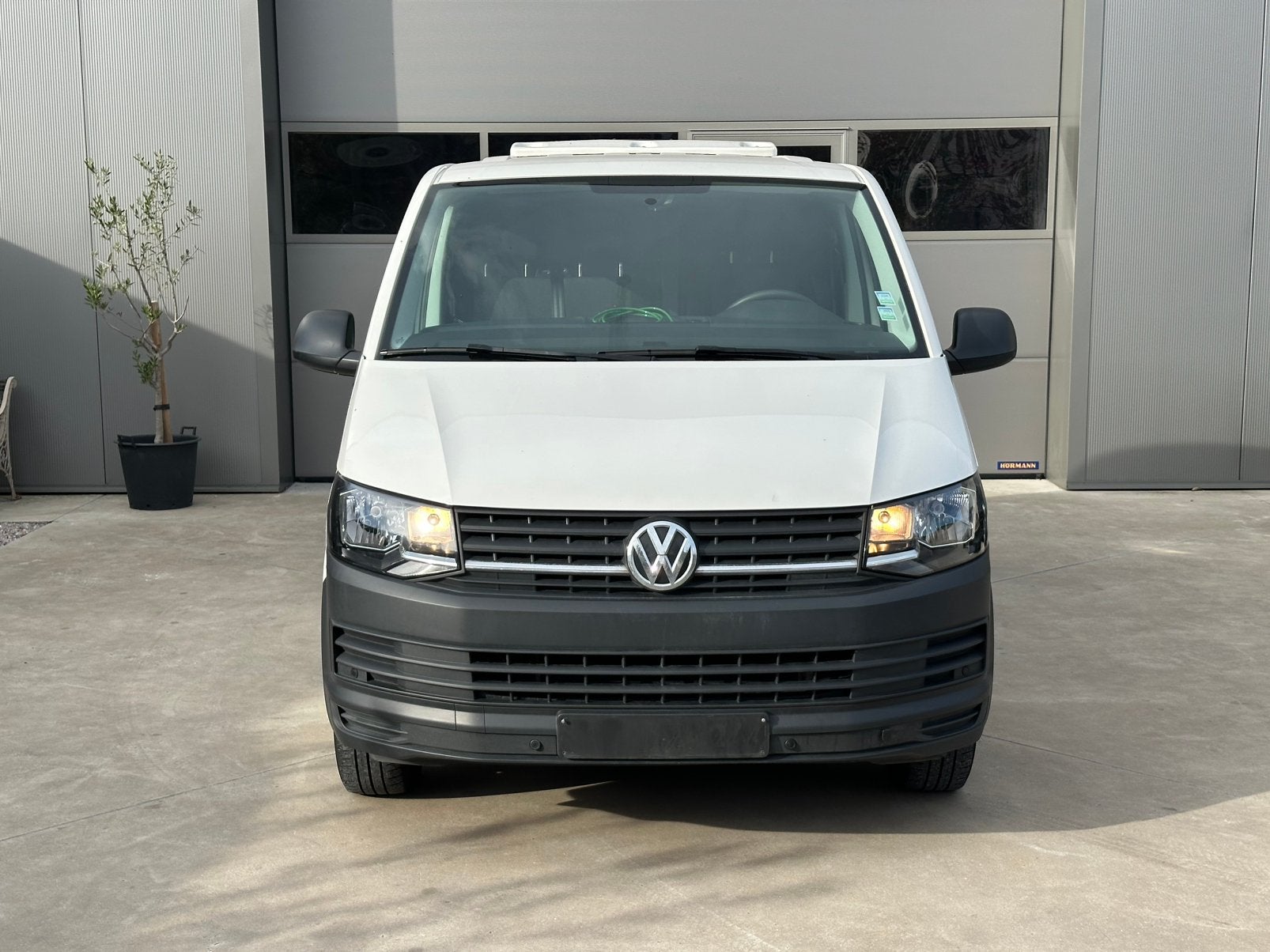 Transporteur/réfrigérateur/6 euros/86 000 km, 75 kW, Achat, Euro 6, Entreprise
