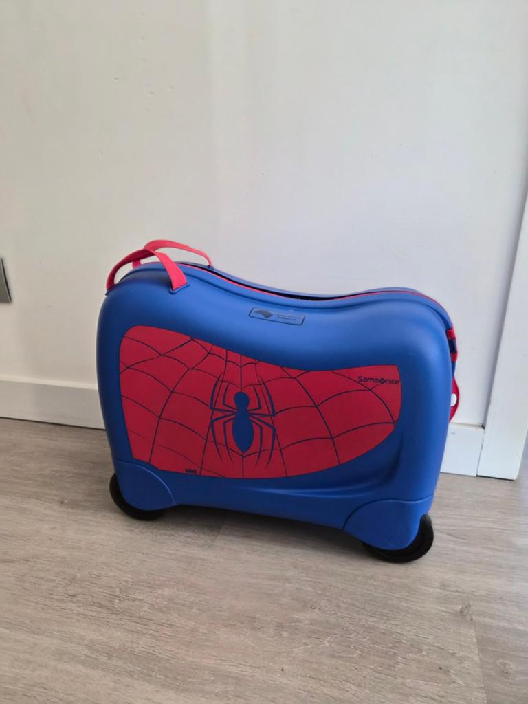 Samsonite Dream2Go Disney Spinner Marvel, Enlèvement