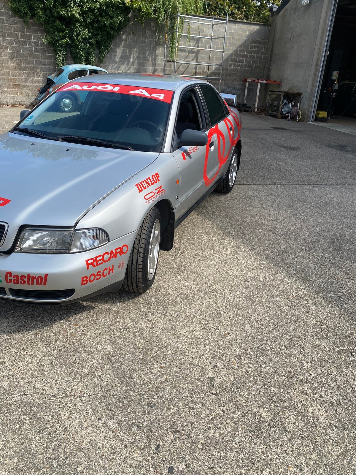 Audi A4 , 1800 20v van 1994, Voorwielaandrijving, 4 deurs, Stof, Particulier