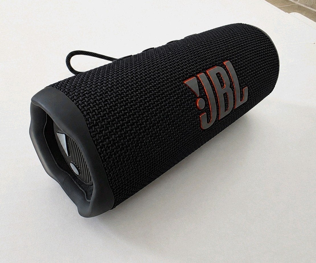JBL flip6, Enlèvement