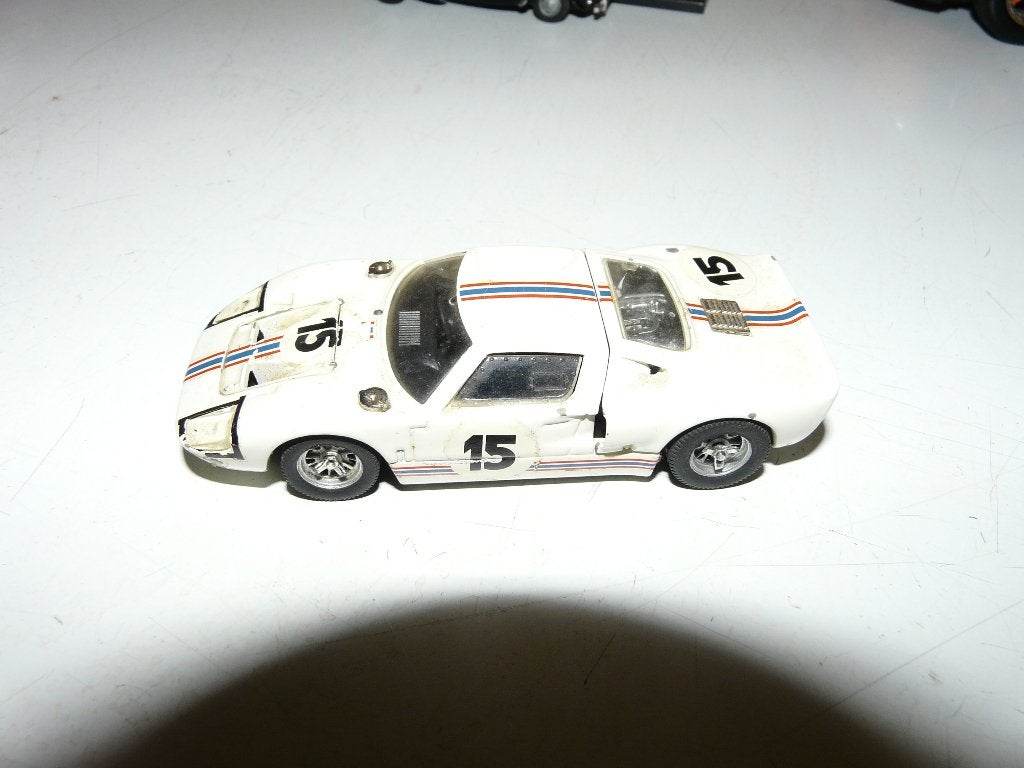 GT 40 1/43 NUMEROS 15 MODEL BOX, Envoi, Utilisé, Voiture