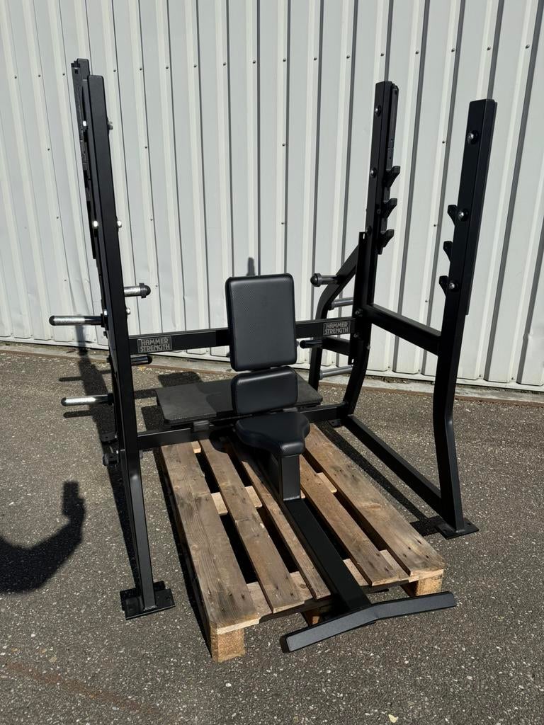 Hammer strength olympic military press bench schouder bankje, Sport en Fitness, Ophalen, Zo goed als nieuw