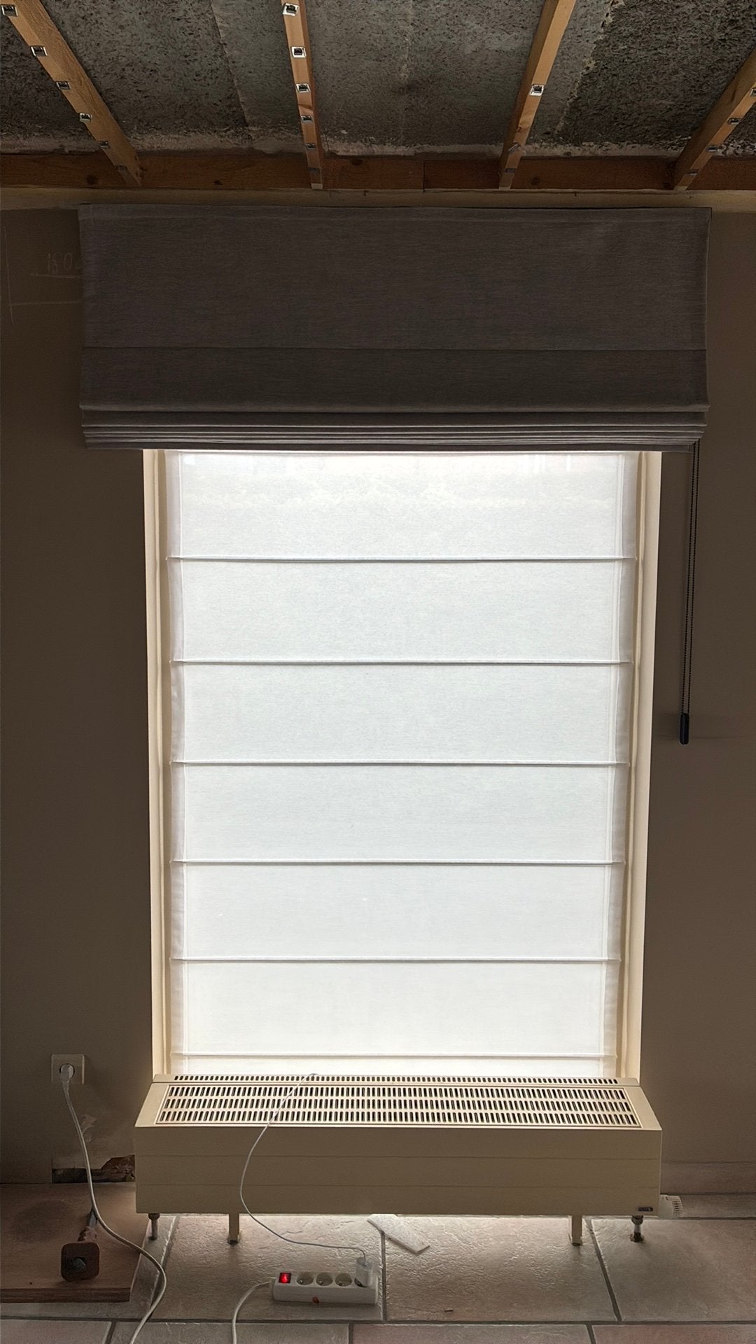 Verduisterende vouwgordijnen. 3stuks. 143 cm op 240cm. Grijs, Maison & Meubles, Ameublement | Rideaux & Stores à lamelles, 143 cm