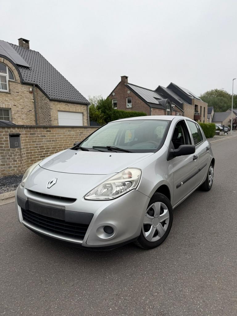 Renault Clio 1.5 dci, Autos, Renault, Entreprise, Achat, Clio, Diesel, Euro 5, 5 portes, Boîte manuelle, Argent ou Gris, Enlèvement