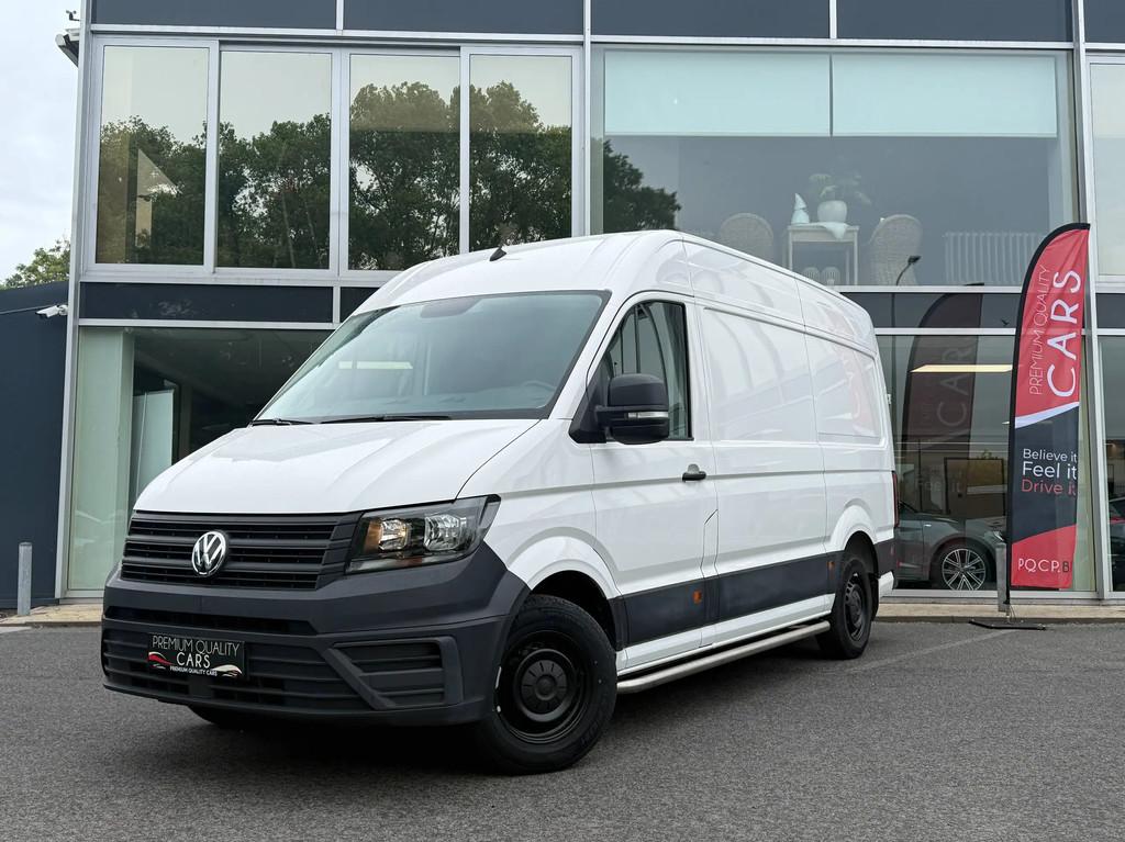 Volkswagen Crafter 35 TDI / TREKHAAK / CARPLAY / CAMERA /, Auto's, Bestelwagens en Lichte vracht, 4 deurs, Stof, Gebruikt, 4 cilinders