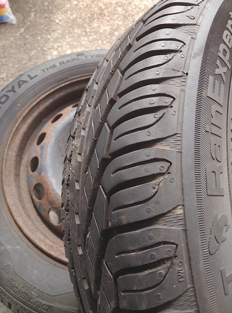 2 velgen met nieuwe banden, Auto-onderdelen, Banden en Velgen, 155 mm, 13 inch, Banden en Velgen, Nieuw