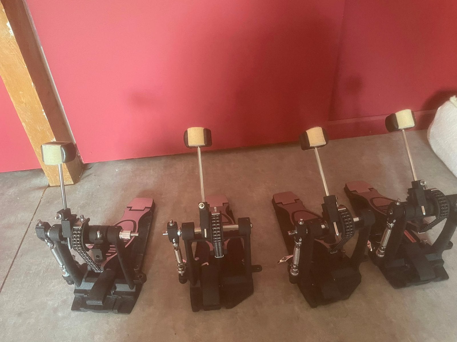 Enkele drumpedalen, Muziek en Instrumenten, Drumstellen en Slagwerk, Ophalen, Nieuw