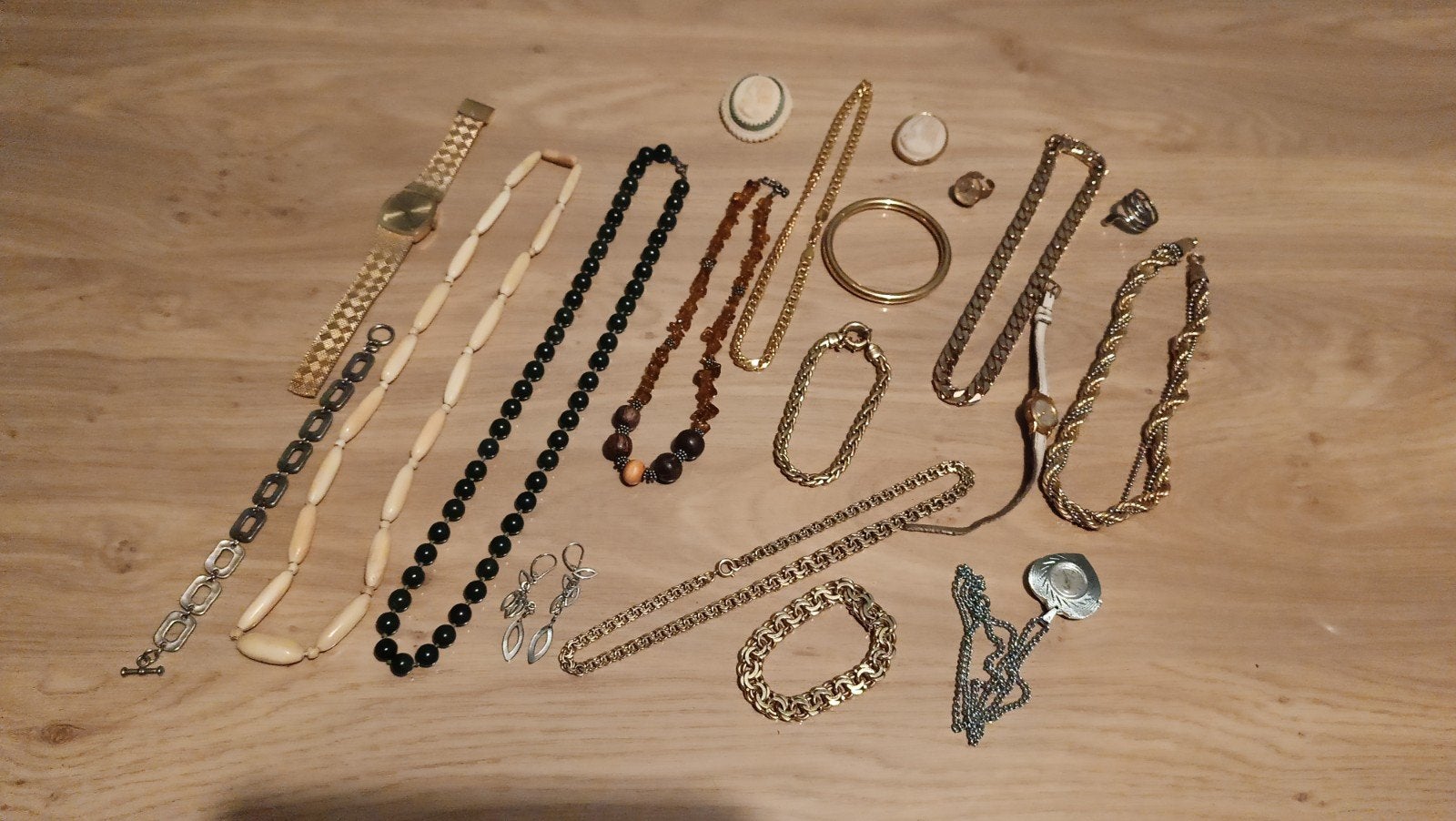 magnifique lot de bijoux et montres anciens en métal doré, Envoi, Neuf, Autres couleurs, Autres matériaux