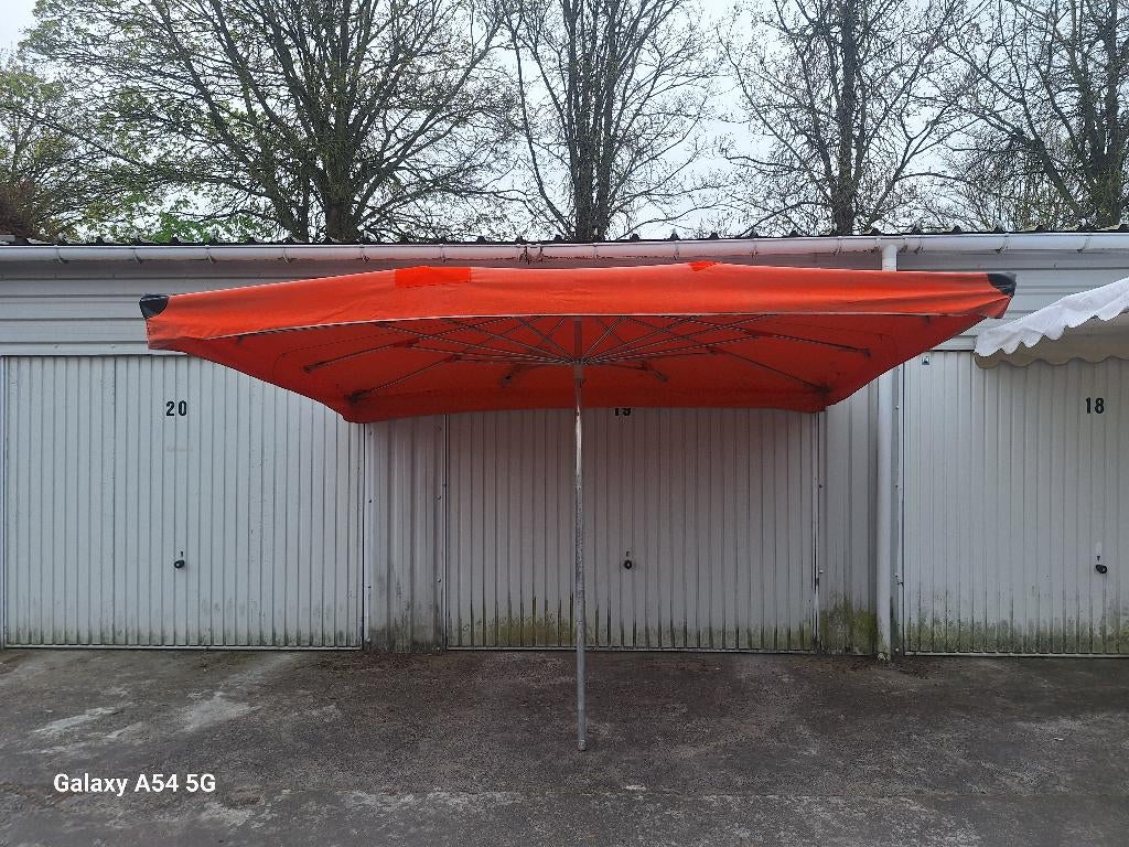 Marktparasol, Ophalen, Gebruikt, 2 tot 3 meter