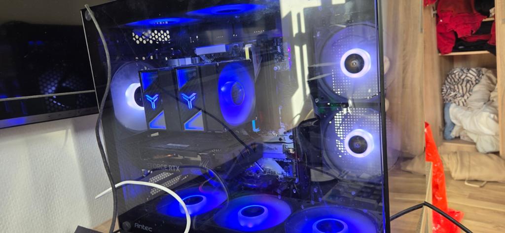 PC RYZEN 7 9700X 4060 8GB 32 GB DDR5 6000mhz, Enlèvement, SSD