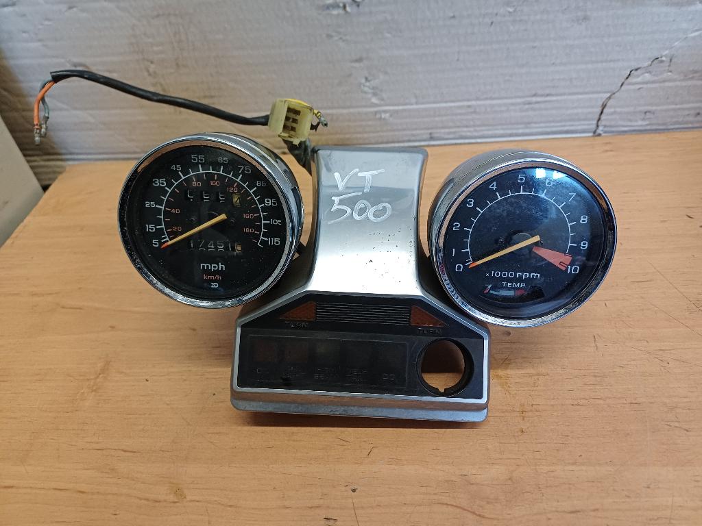 honda shadow 600 kilometerteller set, Ophalen, Gebruikt