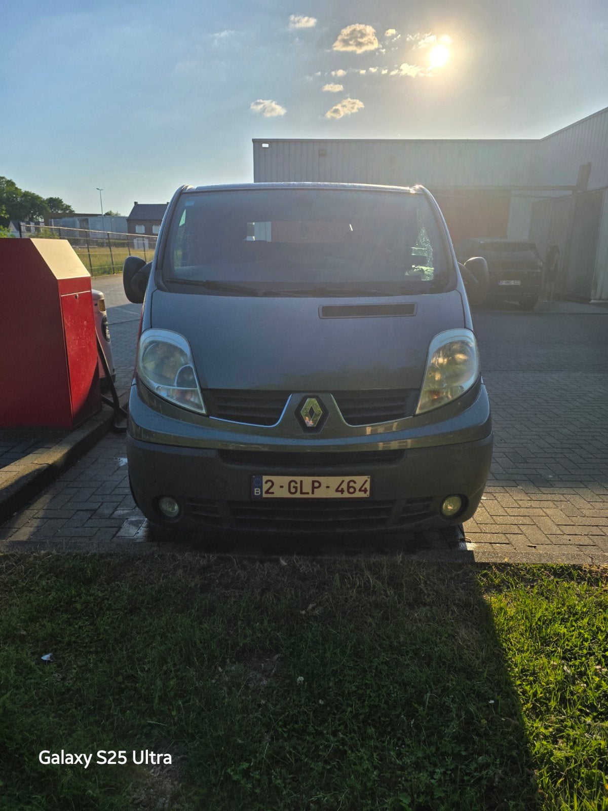 Renault traffic, Auto's, Bestelwagens en Lichte vracht, 4 deurs, Stof, 4 cilinders, Renault