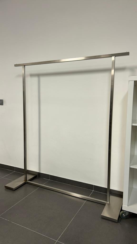 porte-vêtements en acier inoxydable, Enlèvement, Comme neuf
