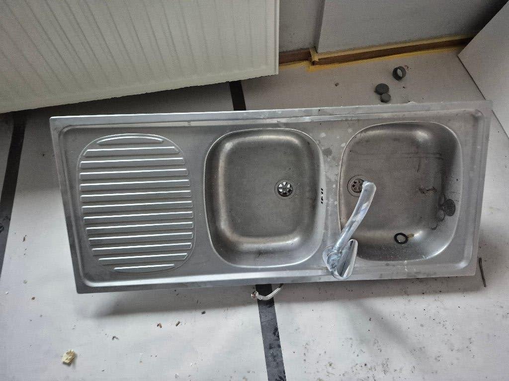 Spoelbak met kraan 116cm * 50 cm, Huis en Inrichting, Keuken | Keukenelementen, Ophalen, Gebruikt, 50 tot 100 cm, 100 tot 150 cm