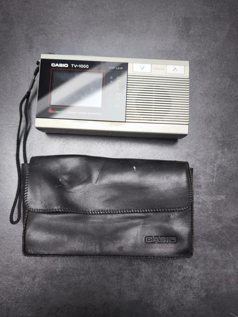 Casio TV-1000 – Pocket Color Television vintage, Enlèvement ou Envoi
