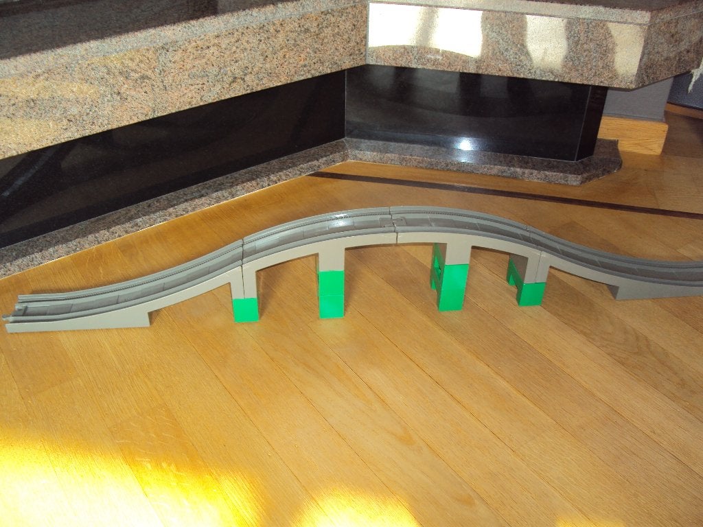 Duplo, de gekende super lange brug! Met groene blokjes, Kinderen en Baby's, Ophalen of Verzenden, Duplo