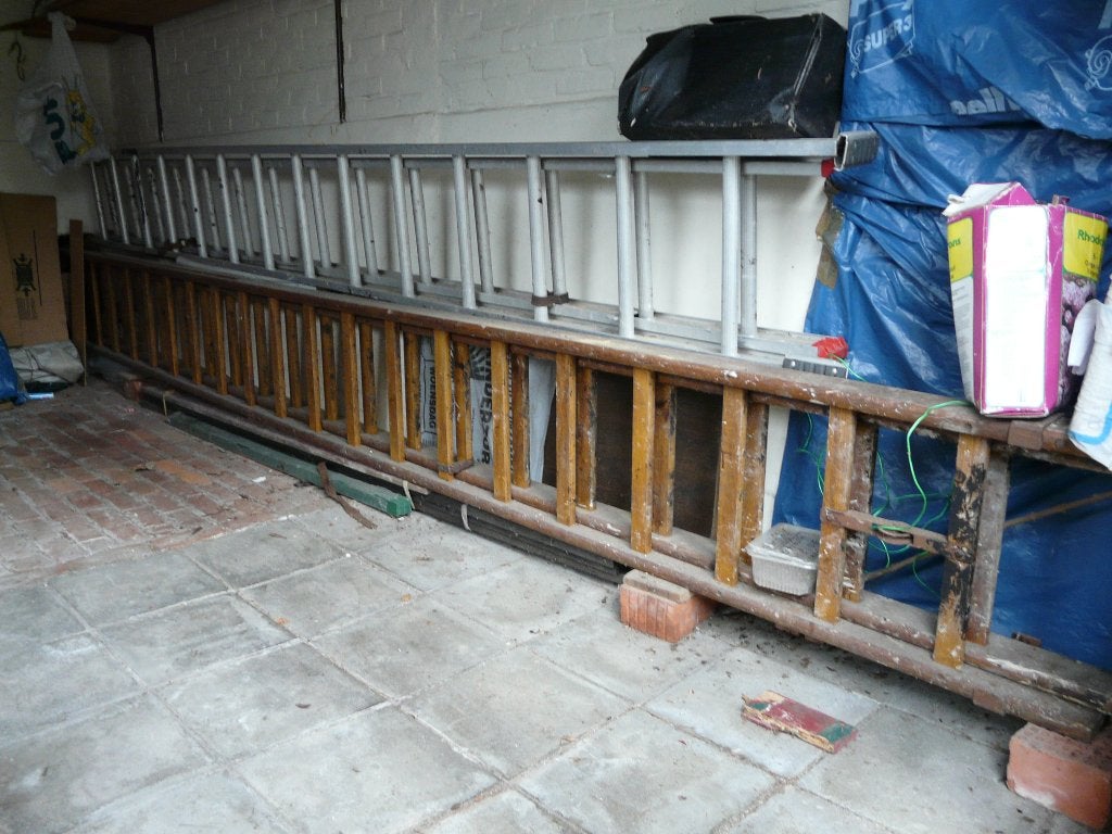 lange houten schuifladder met katrol, stevig en stabiel, Bricolage & Construction, Échelles & Escaliers, Pliable ou rétractable/escamotable