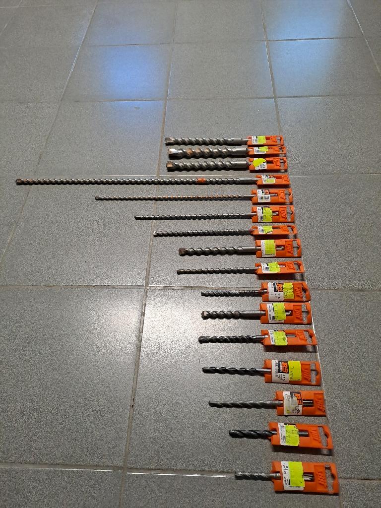 set boren, Ophalen, Nieuw