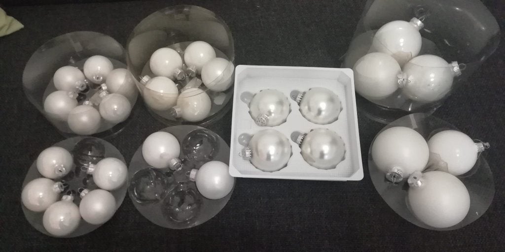Witte kerstballen, Diversen, Kerst, Ophalen