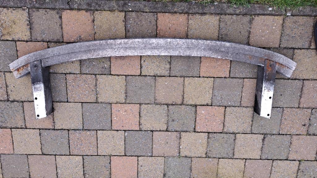 Audi A6 sedan stootbalk achter, Ophalen, Achter, Audi